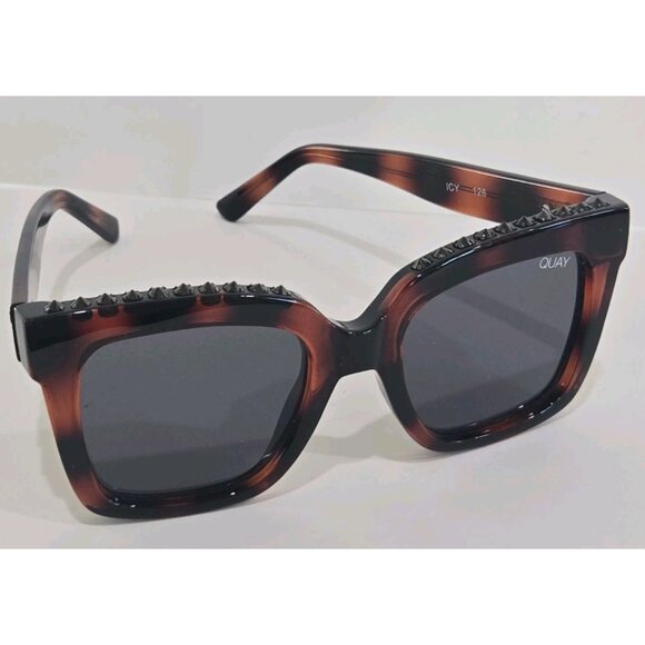 Quay Australia Icy 126 Square Tortoiseshell Sunglasses Womens Discontinued main image 5